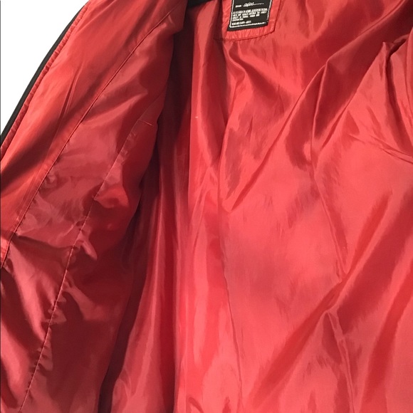 Guess Nylon Red Down Jacket Coat - Picture 13 of 13